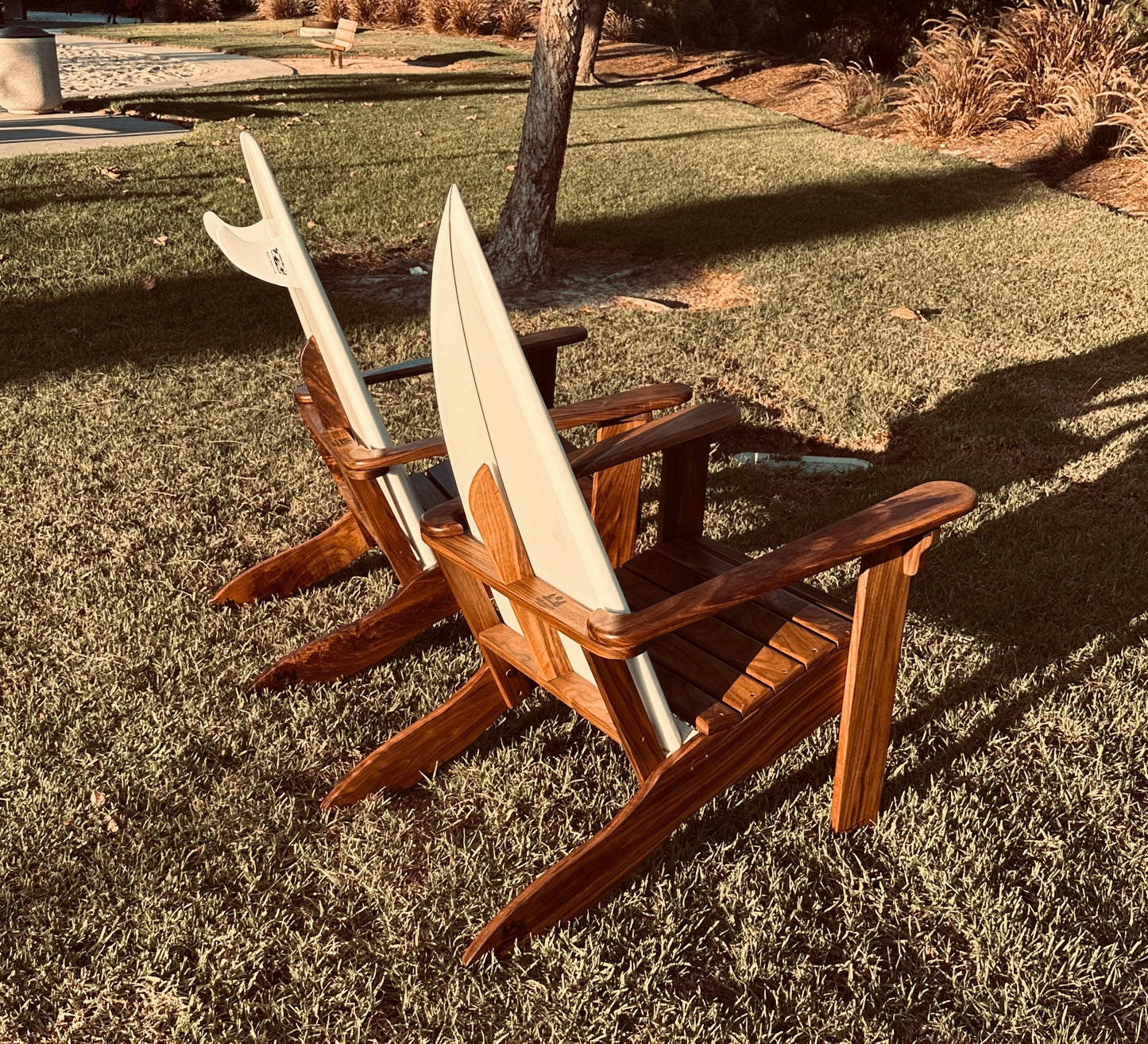"Warm Fall Walnut" – Cozy Single Chair